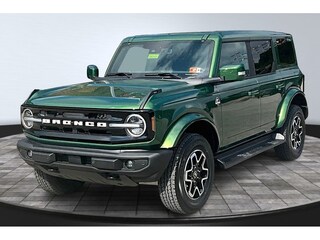 2025 Ford Bronco Outer Banks SUV